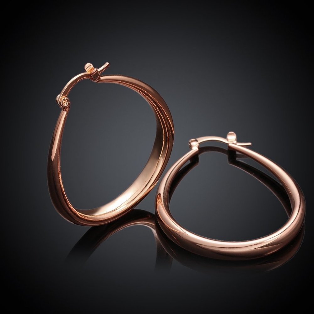 NEW 18K Rose Gold 1.5'' Oval Hoop Earrings - Picture 3 of 9